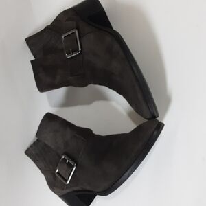 Aquatalia Boots women Foster Gray Suede Waterproof Buckled Ankle Bootie festival